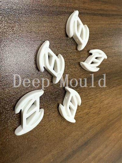 Interlocking Plastic Locking Clips For Modular Lighting Modules