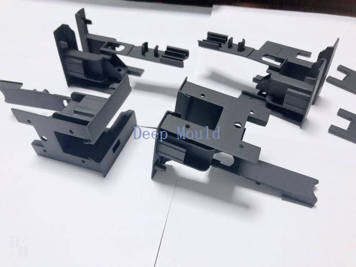 High Quality Vacuum Casting Of Soft Plastic TPU TPR With Hard Plastic Part