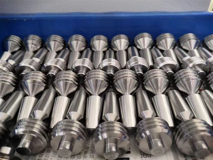 Custom CNC Turning Parts (1)